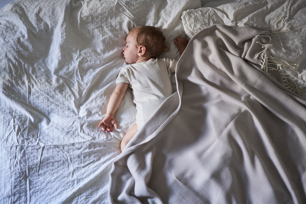 Eine sichere Schlafumgebung für euer Baby
